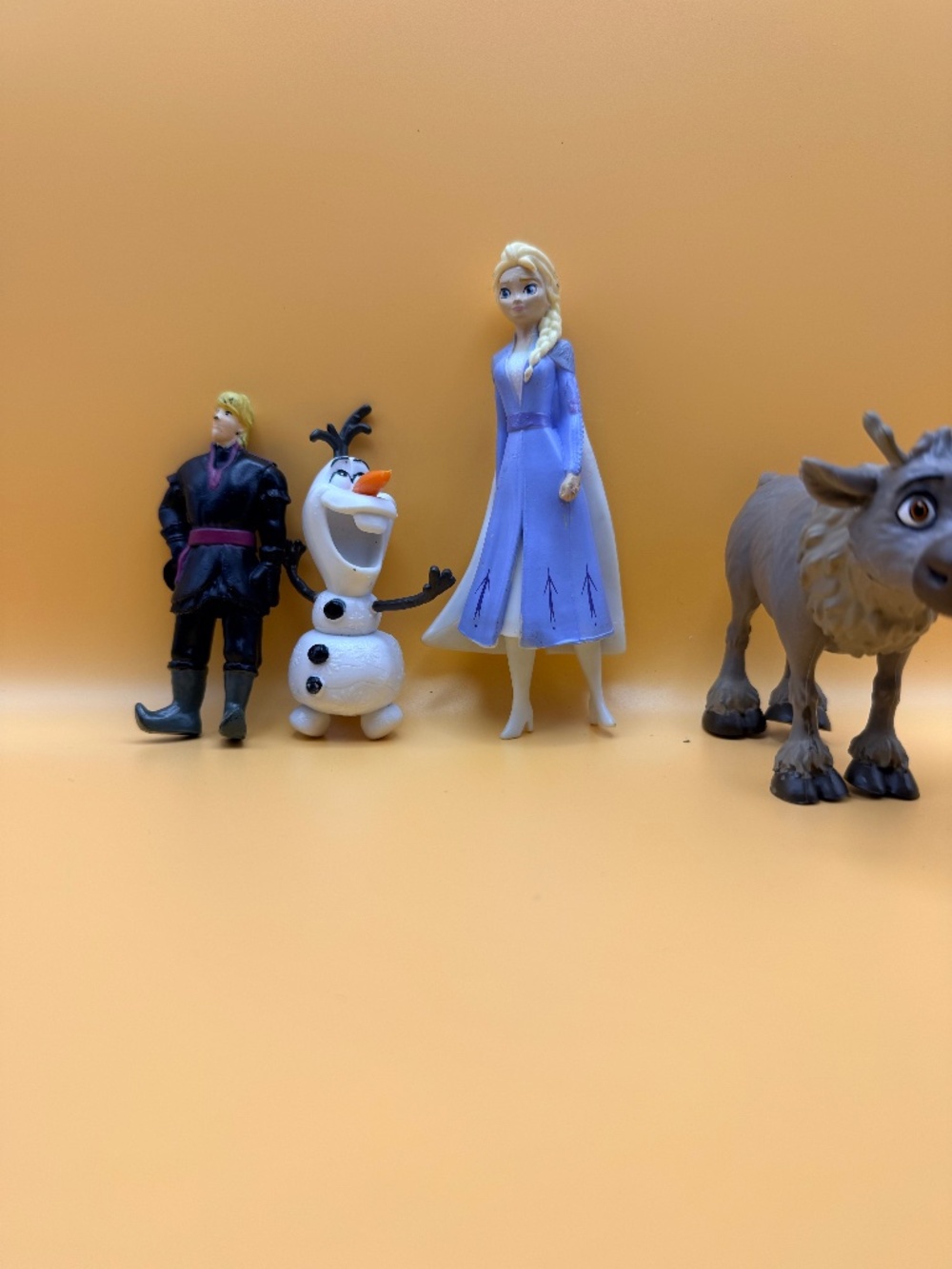 Disney Frozen 2 Elsa Olaf Kristoff Sven Figure Toy Lot 4 Pc